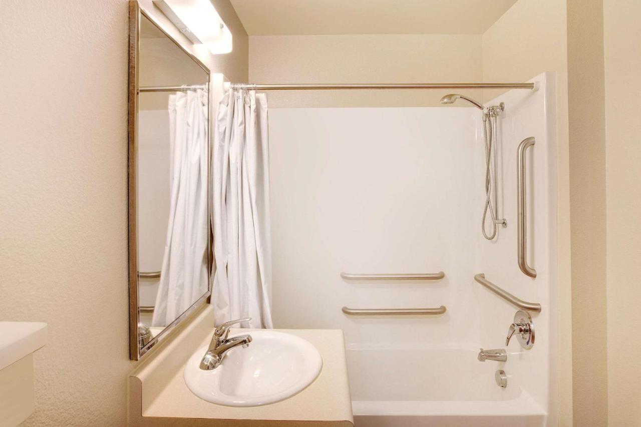 Woodspring Suites Baton Rouge East I-12 Exteriér fotografie